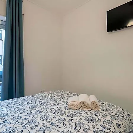 Moreira Terrace 2*
