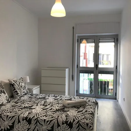 Moreira Terrace 招待所 2*